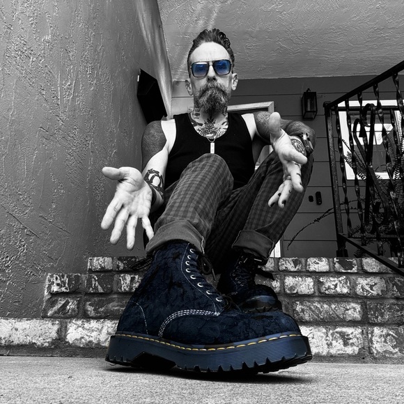 Meet your Posher, Shiva - Picture 4 of 9